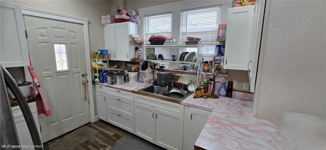 688 Dayton Street, Akron, OH 44310