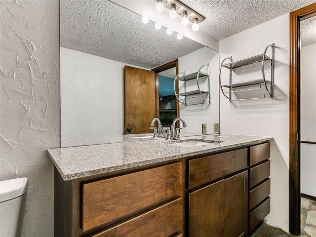 15039 SE 136th Street, Newalla, OK 74857
