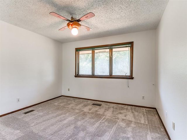 15039 SE 136th Street, Newalla, OK 74857