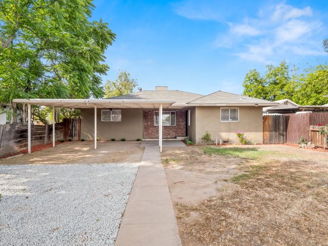 4743 E Lane Avenue, Fresno, CA 93702