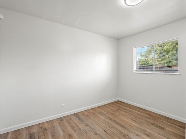 4743 E Lane Avenue, Fresno, CA 93702