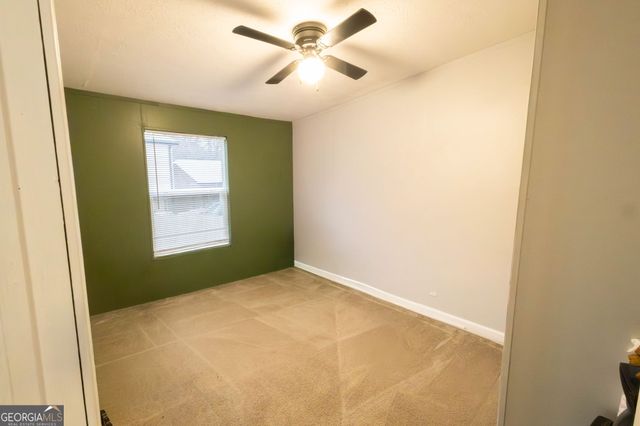 112 Fisherman Cove, Lavonia, GA 30553