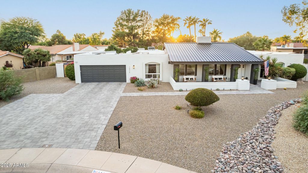 Image 72 of property listing at 14426 N 55TH Place, Scottsdale, AZ 85254