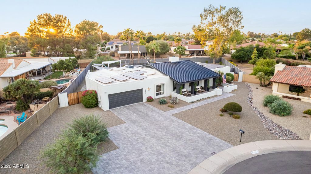 Image 77 of property listing at 14426 N 55TH Place, Scottsdale, AZ 85254