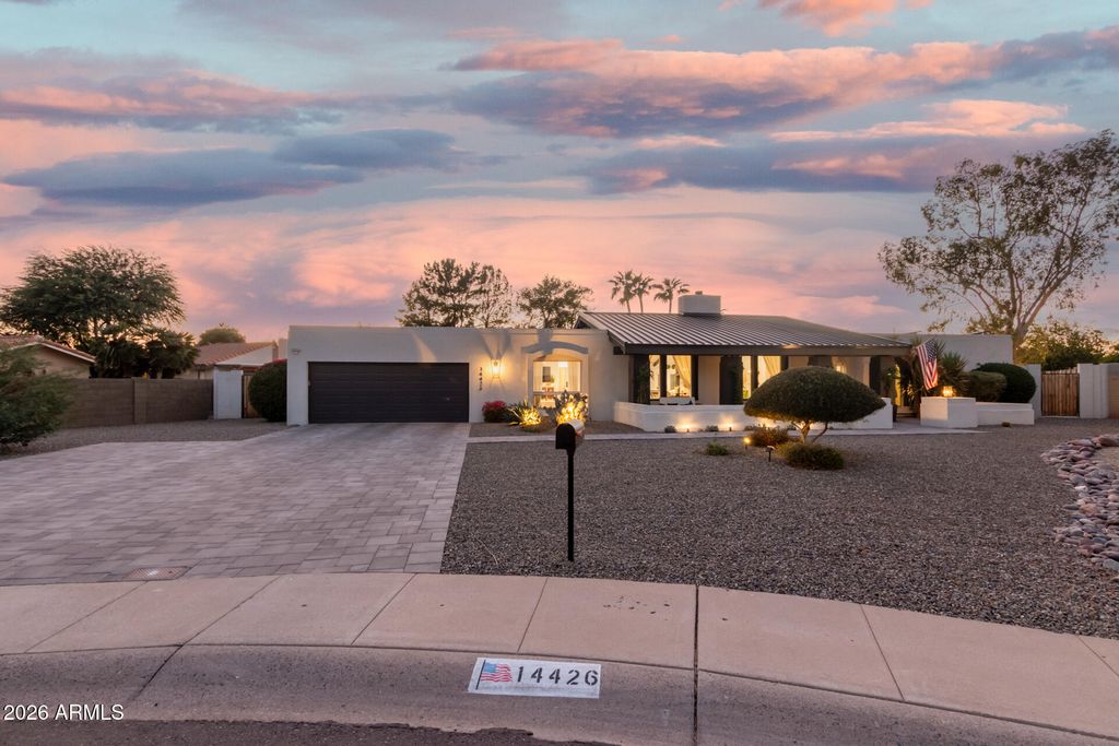 Image 93 of property listing at 14426 N 55TH Place, Scottsdale, AZ 85254