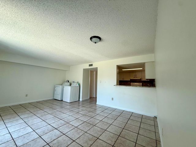 323 Gulfstream Road, Dania Beach, FL 33004