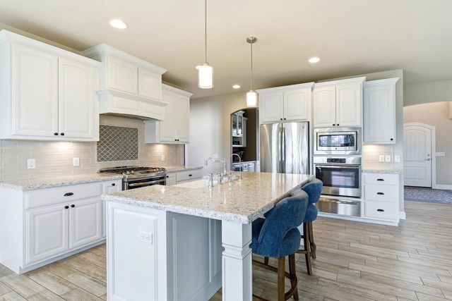 2505 Genevieve Way, Waunakee, WI 53597