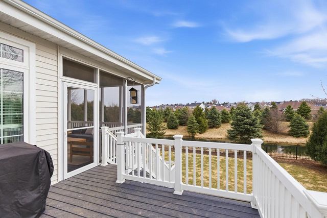 2505 Genevieve Way, Waunakee, WI 53597