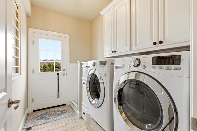 2505 Genevieve Way, Waunakee, WI 53597