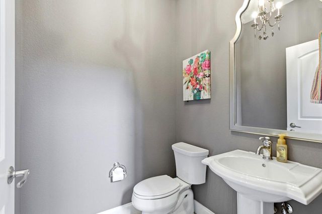 2505 Genevieve Way, Waunakee, WI 53597