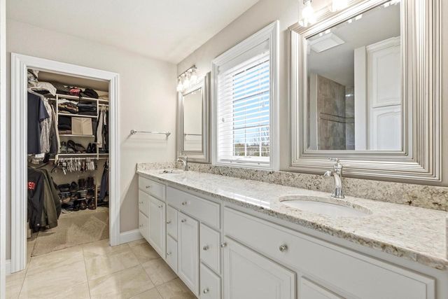 2505 Genevieve Way, Waunakee, WI 53597