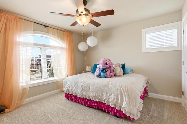 2505 Genevieve Way, Waunakee, WI 53597