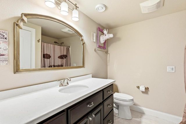 2505 Genevieve Way, Waunakee, WI 53597