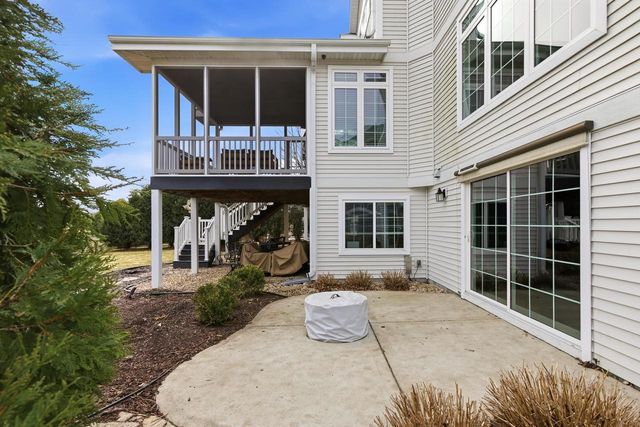 2505 Genevieve Way, Waunakee, WI 53597