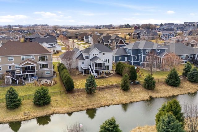 2505 Genevieve Way, Waunakee, WI 53597