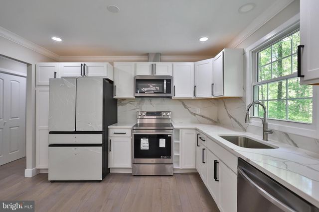 26530 FOREST HALL DR, Mechanicsville, MD 20659