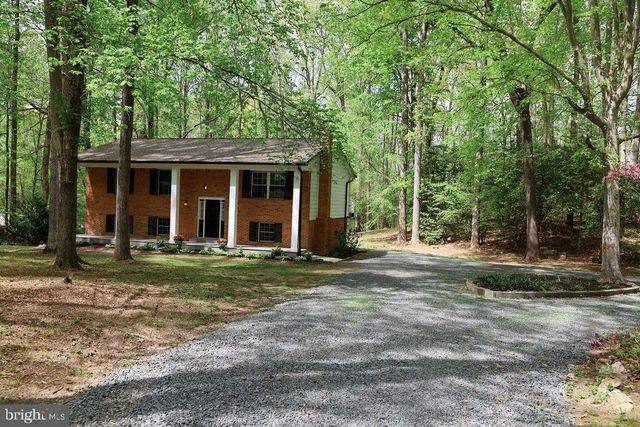 26530 FOREST HALL DR, Mechanicsville, MD 20659