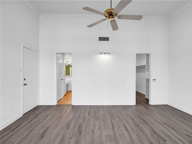 4454 Ocean Dr 4, Corpus Christi, TX 78412