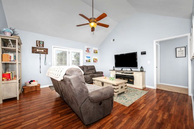 4232 Zephyr Ct, Murfreesboro, TN 37128