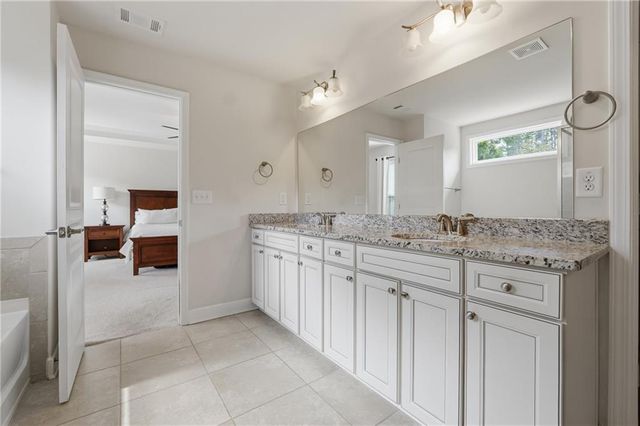 418 Spring View Drive, Woodstock, GA 30188