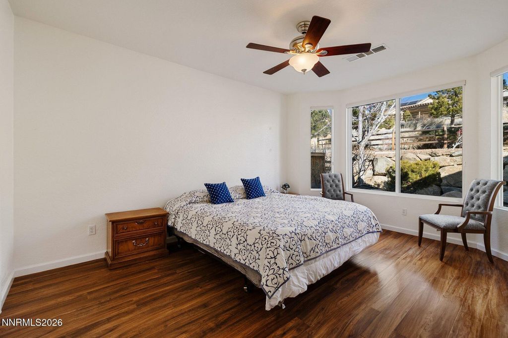 Image 11 of property listing at 9083 Cabin Creek Trail, Reno, NV 89523