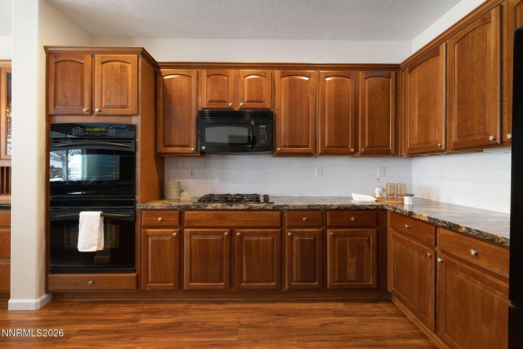 Image 4 of property listing at 9083 Cabin Creek Trail, Reno, NV 89523