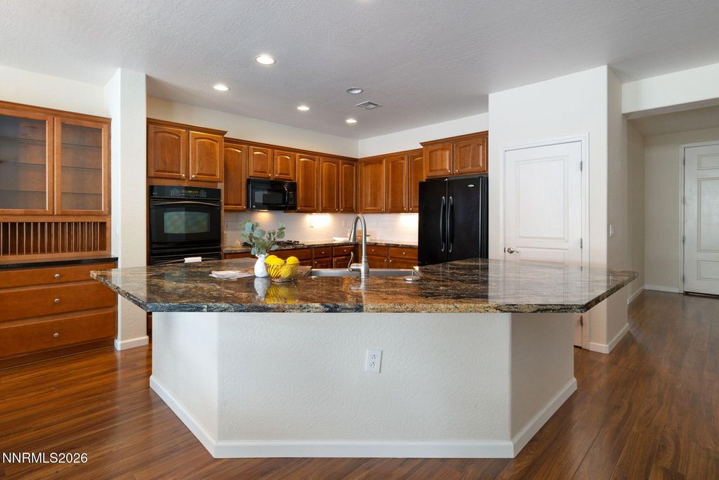 Image 5 of property listing at 9083 Cabin Creek Trail, Reno, NV 89523