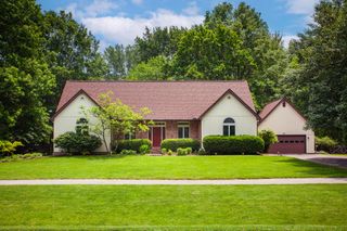 690 Cheshire Road, Delaware, OH 43015