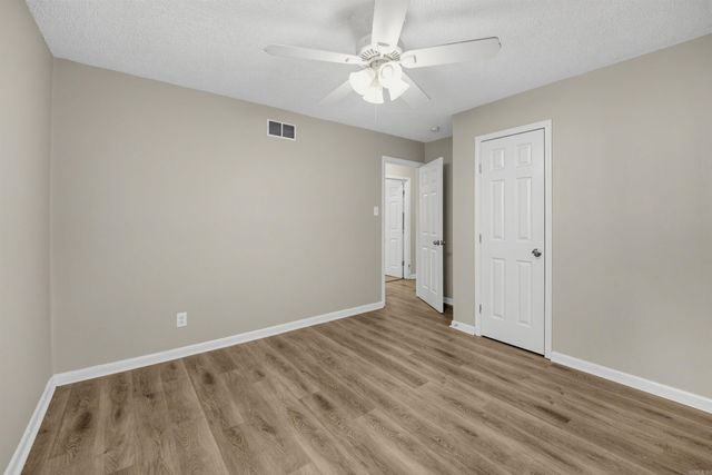 16 Sheffield Drive, Little Rock, AR 72209
