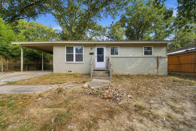 16 Sheffield Drive, Little Rock, AR 72209