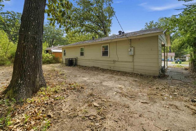 16 Sheffield Drive, Little Rock, AR 72209