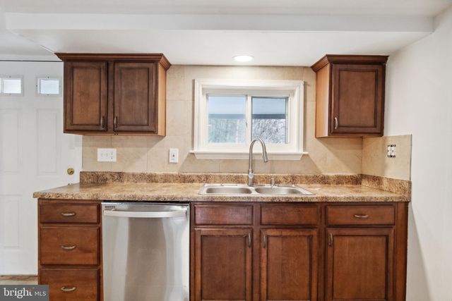 1940 NEWPORT ROAD, Newport, PA 17074