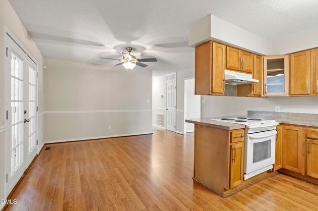 105 Stratford Drive, Wendell, NC 27591