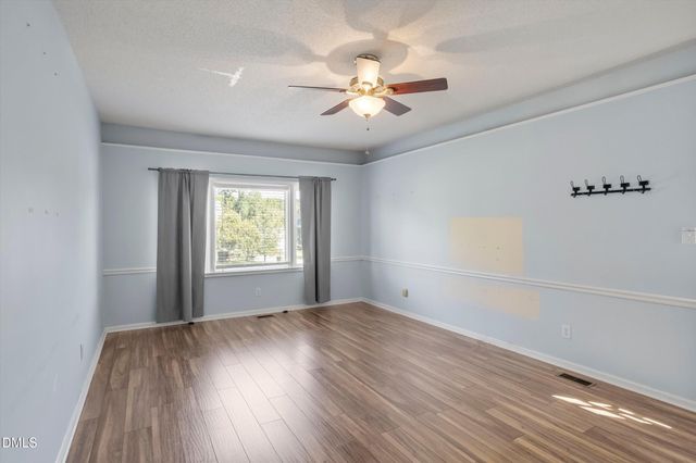 105 Stratford Drive, Wendell, NC 27591