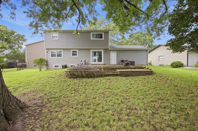 1419 N Madlock Court, Elgin, IL 60123