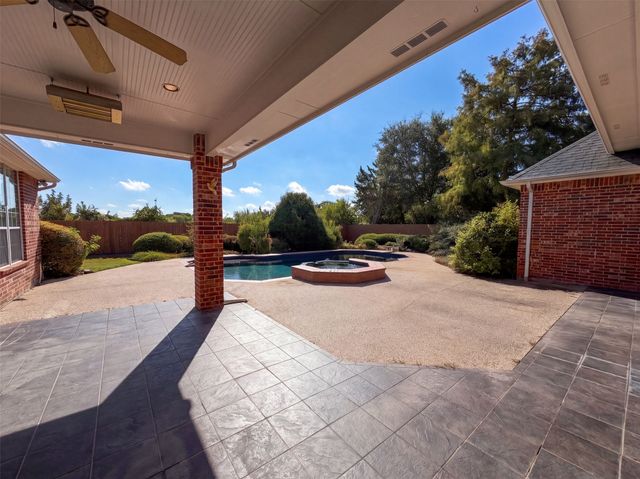 619 Edgewood Lane, Ovilla, TX 75154
