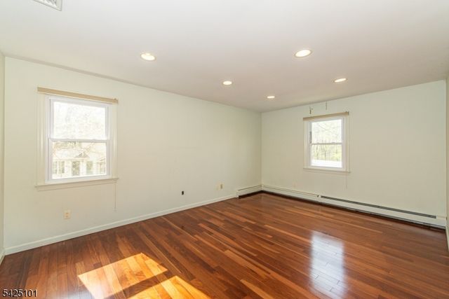 7 Fernwood Trl, Mountain Lakes Boro, NJ 07046