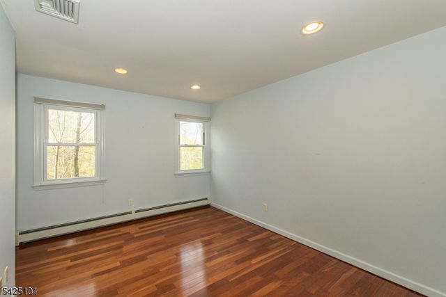 7 Fernwood Trl, Mountain Lakes Boro, NJ 07046