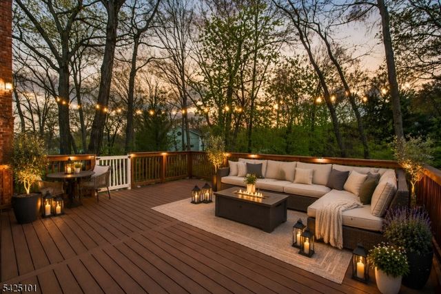 7 Fernwood Trl, Mountain Lakes Boro, NJ 07046