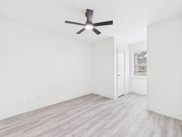 5814 Fontenelle Drive, Houston, TX 77035