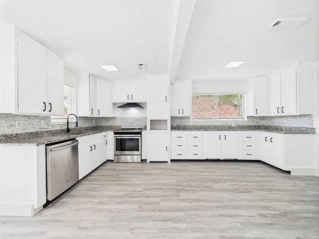 5814 Fontenelle Drive, Houston, TX 77035