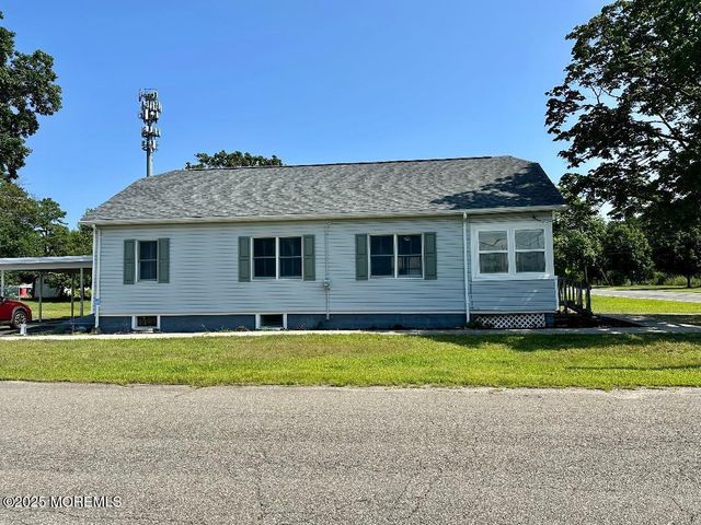 200 Manchester Boulevard, Whiting, NJ 08759