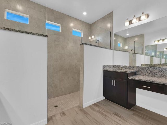 4129 Andalusia BLVD, Cape Coral, FL 33909