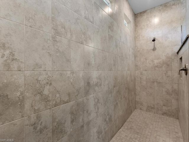 4129 Andalusia BLVD, Cape Coral, FL 33909