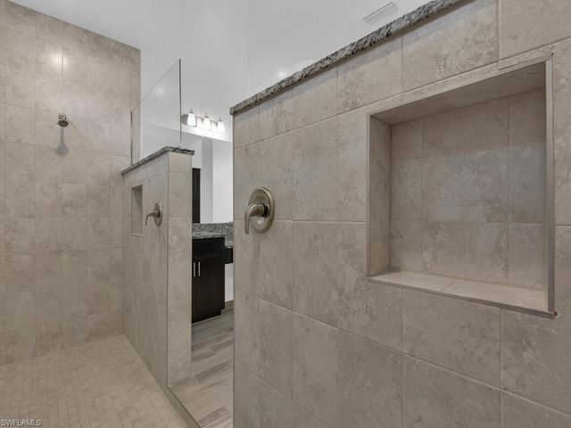 4129 Andalusia BLVD, Cape Coral, FL 33909