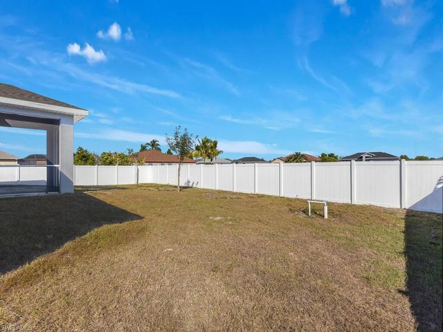 4129 Andalusia BLVD, Cape Coral, FL 33909