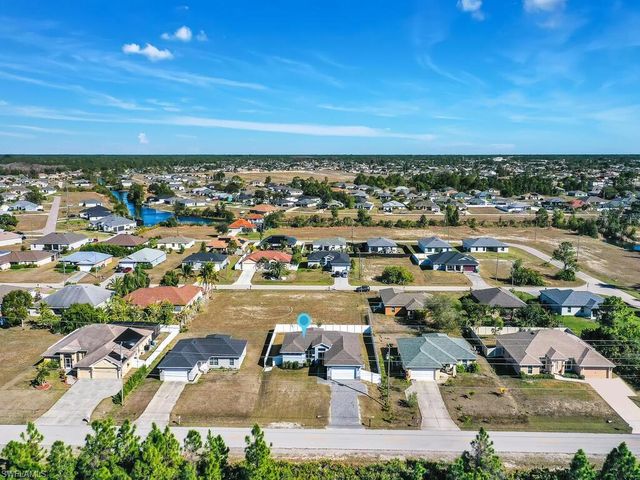 4129 Andalusia BLVD, Cape Coral, FL 33909