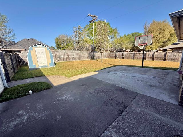 2310 Gayle, Mt Pleasant, TX 75455