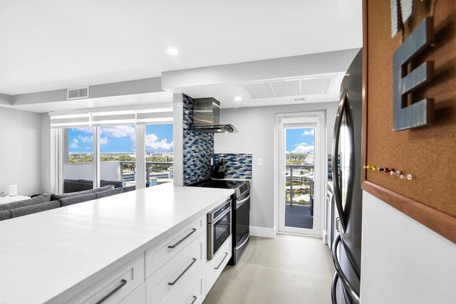 2701 N Ocean Blvd 15B, Fort Lauderdale, FL 33308