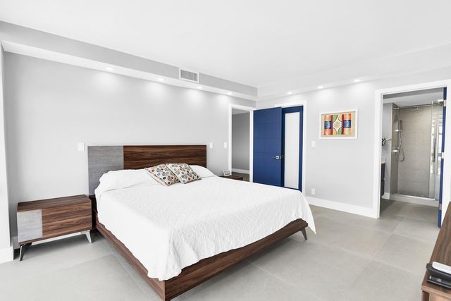 2701 N Ocean Blvd 15B, Fort Lauderdale, FL 33308